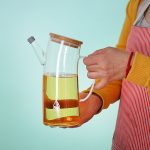 روغن ریز 750 میل پیرکس مدل کج پنگوین