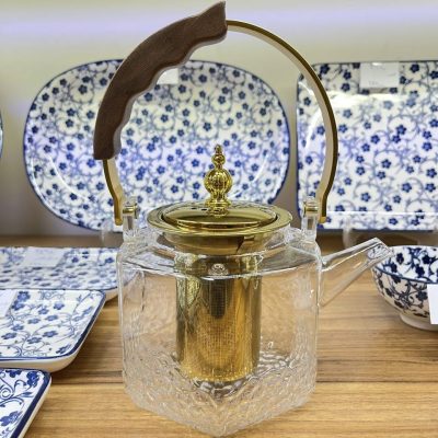 قوری پیرکس دسته چوب استیل طلایی 1000 میل مدل پایین برفی 