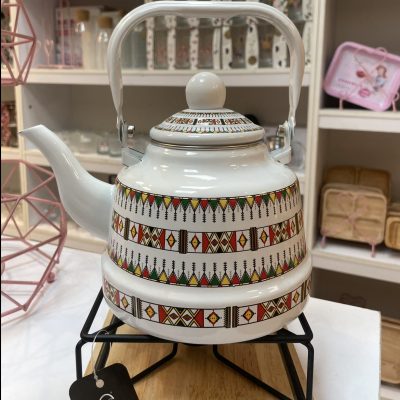 کتری لعابی ۱.۷ لیتری وارداتی-سفید با نقوش رنگی