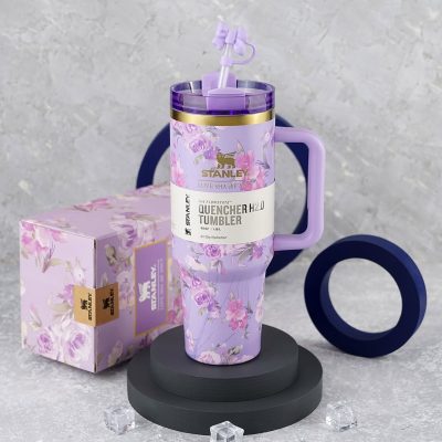 ماگ کادویی استنلی STANLEY مدل Quencher H2.0 Tumbler – طرح گلدار بنفش