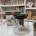 قوری پیرکس مادام کوکو مدل HB-147 | ظرفیت ۹۹۰ میلی‌لیتر
