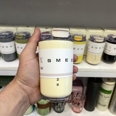 تراول ماگ اسمگ SMEG مدل Wall Mug ظرفیت ۲۴۰ میلی‌لیتر کرم