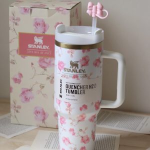تراول ماگ استنلی مدل Tumbler طرح گل رز آنتیک (سفید صورتی)