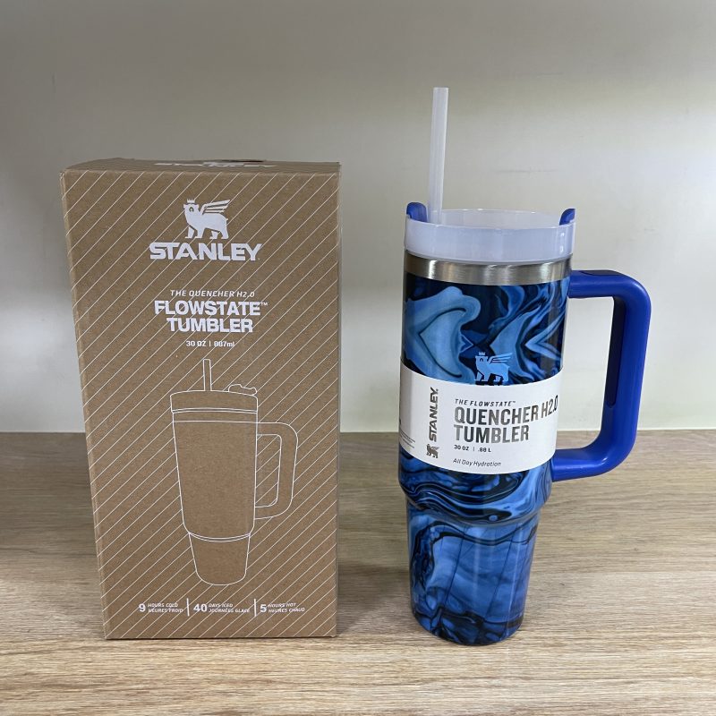 ماگ استنلی Quencher H2.O Tumbler 887 میل – رنگ آبی مرمری