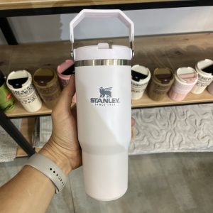 ماگ استنلی Iceflow Flip Straw Tumbler سفید ظرفیت 0.88 لیتر