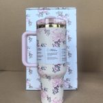تراول ماگ استنلی طرح پاپیون صورتی جعبه بزرگ کادویی تامبلر Quencher H2.O (۱.۱۸ لیتر)