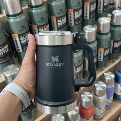 لیوان آبجو دربازکن‌دار درب‌دار استنلی مدل کلاسیک مشکی اورجینال |Classic Bottle Stanley