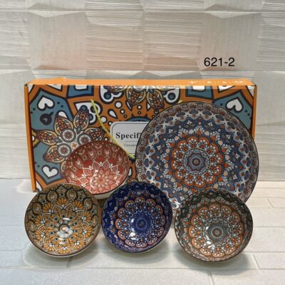 نمای اصلی ست پیاله مراکشی ۵ عددی کد ۲-۶۲۱ Specific Style با بشقاب بزرگ و کاسه‌های رنگارنگ